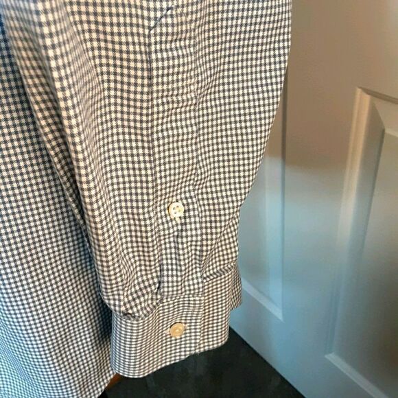 JOS.A.BANK Traveler's Collection Dress Shirt Blue Checks size 16-33 - Picture 2 of 5